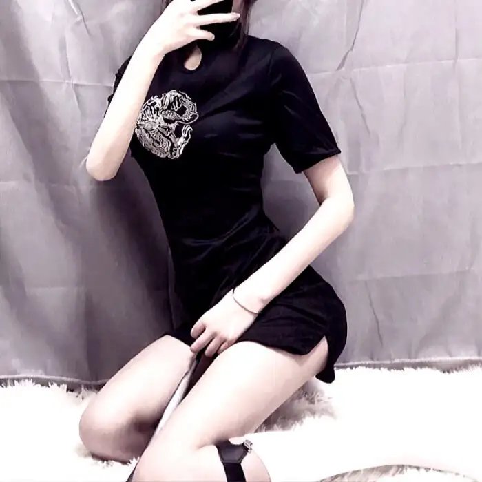 假扮姑婆